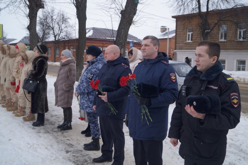 В Зарайске полицейские приняли участие в памятном мероприятии